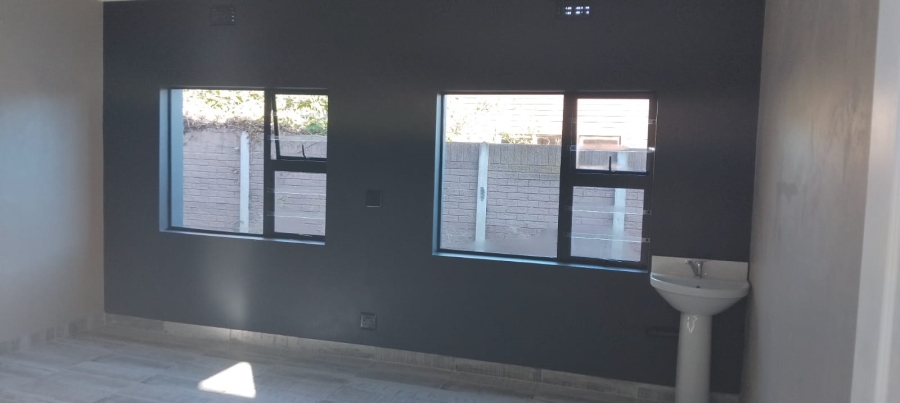 To Let commercial Property for Rent in Klein Brak Western Cape